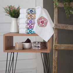 FİESTA SOFT BUKLE 3D NAKIŞLI SİNEM HAVLU/6 LI KUTU/30X50/2879-1 - FİESTA