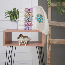 FİESTA SOFT BUKLE 3D NAKIŞLI SİNEM HAVLU/6 LI KUTU/30X50/2879-2 - FİESTA