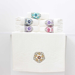 FİESTA SOFT BUKLE 3D NAKIŞLI SİNEM HAVLU/6 LI KUTU/50X90/2079-2 - FİESTA